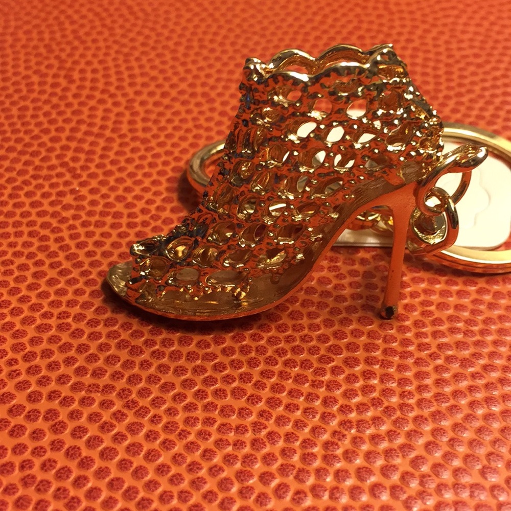 Key Chain/ Purse Charm- Mini Shoe- Gold Tone -NWT - Picture 7 of 9